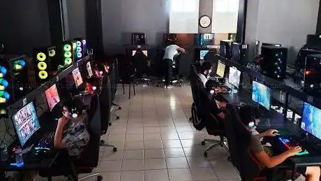Photo de intel internet playstation bilardo espor cafe