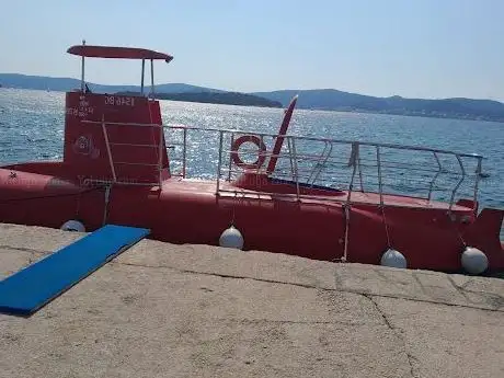 Photo de semiSUBMARINE Biograd
