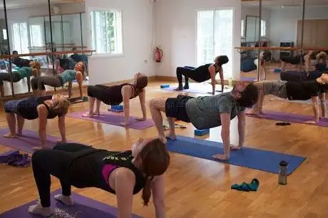 Photo de Empowering Yoga