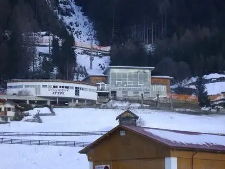 Photo de Kreuzjochbahn Talstation