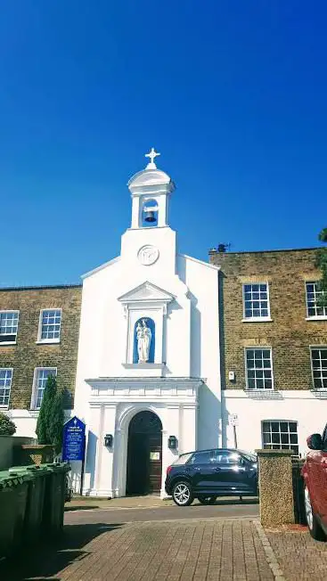 Photo de Saint Mary's Catholic Church, Hampstead