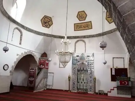 Photo de Tatvacilar Mosque