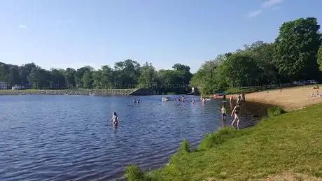 Photo of Lake Gardner Beach