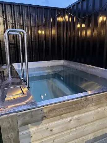 Photo de Contrast Wellness (Sauna & Cold Plunge)