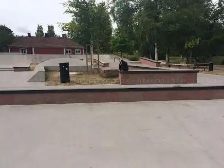 Photo de Tranas Skatepark