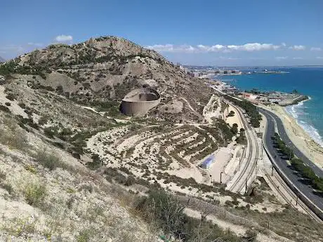 Photo de Depósito RefinerÃ­a â€œLa Británicaâ€