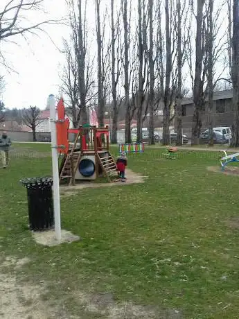 Photo de Pont-de-Cheruy Public Garden