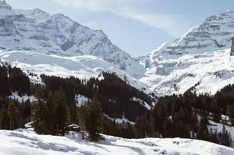 Photo de Tourist Center Kiental-Reichenbach