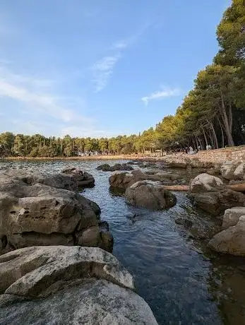Photo de Cuvi Beach