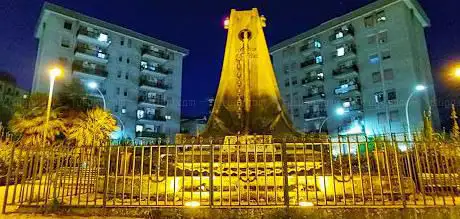Photo de Monumento ai Caduti del Mare