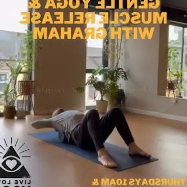 Photo de Live Love Yoga