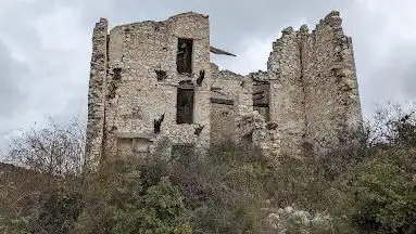 Photo de Ruines du chateau du castellet de St jeannet