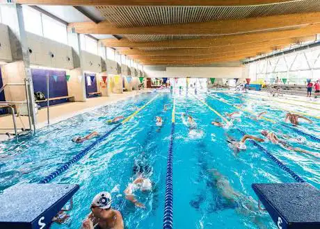 Photo de Piscina Municipal de Roses