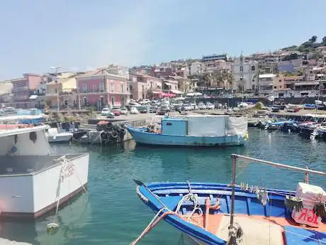 Photo de Sicily Sailing Experience