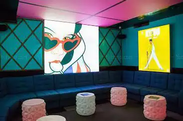 Photo de Blue Bird Karaoke Rooms