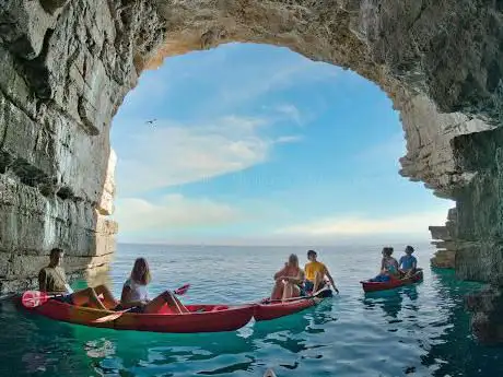 Photo de Pula Kayak Rent