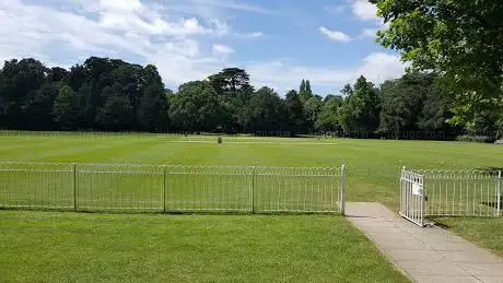 Photo de Chiswick House Cricket Ground and Pavilion