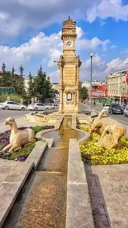 Photo de Saat kulesi