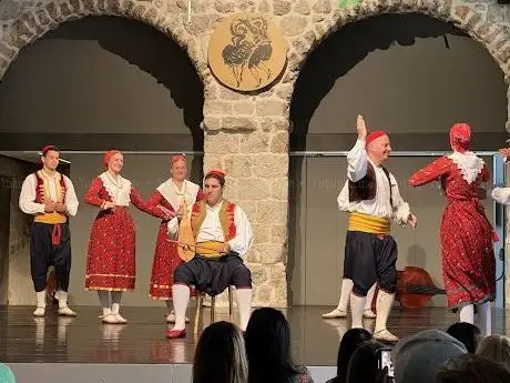 Photo de Linđo Folklorni Ansambl