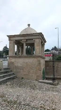 Photo de Fonte Romana de Vila Flor