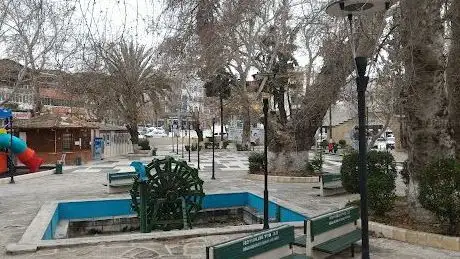 Photo de Mut Çınaraltı Parkı