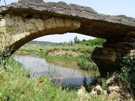 Photo de Aksu Antik Taş Köprü