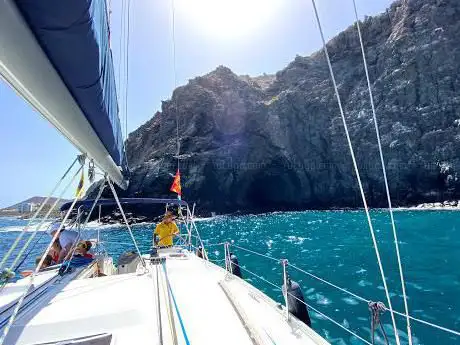 Photo de Velero SeaQuestFF - Excursión en Barco por Tenerife