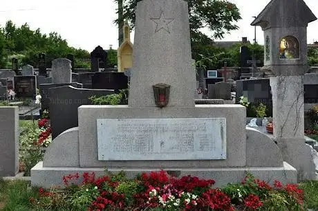 Photo de Katholische Kapelle Friedhof Gumpoldskirchen (Hl. Barbara)