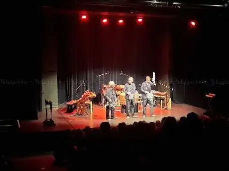 Photo of Espace Robert Hossein