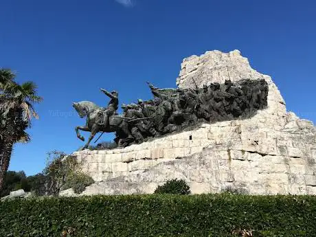 Photo de Monumento Nazionale delle Marche