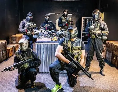 Foto de GOPARK INTERIEUR - Paintball  Laser Game et trampolines parc