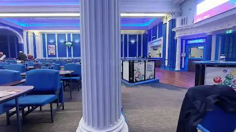 Photo of Leo Leisure