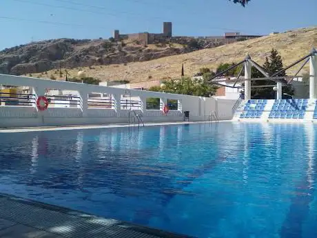 Photo de Municipal Pool El Tomillo