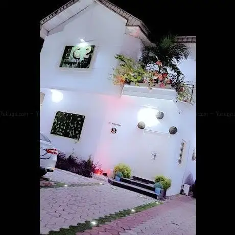 Photo de SDB Spa & Skincare 24hours Service Lekki Phase 1 Lagos