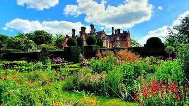 Photo de Doddington Place Gardens