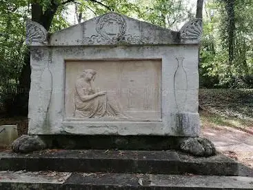 Photo de Tombe de Louise Dupin