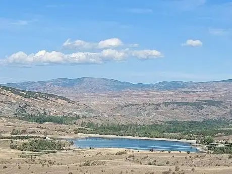 Photo de Lake Sarı