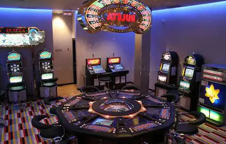 Photo de Casino Conde Luna