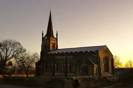 Photo de St Peter's Church : Hoyland