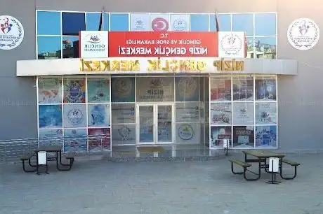Photo de NİZİP GENÇLİK MERKEZİ