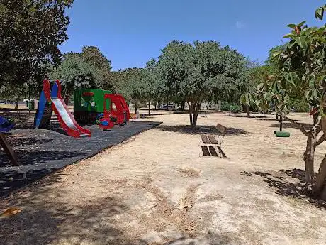 Photo de Médica Manuela Pérez de Vekios Park