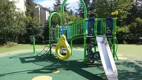 Photo de Aire De Jeux Craponne