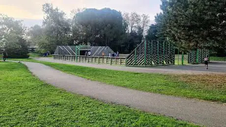 Photo de Parc Municipal de Salaise sur Sanne