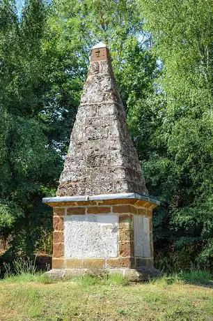 Photo de Finedon Obelisk
