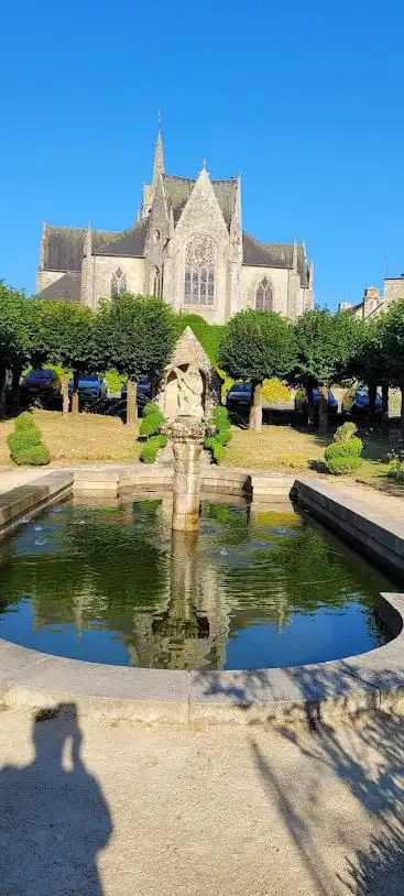 Photo de La Place du Champ de Bataille