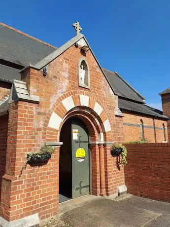 Photo de St Thomas of Canterbury Rc Church