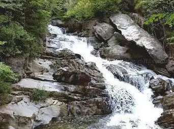 Photo de Cascada de Landagoien, Irati, Landagoien ur-jauzia