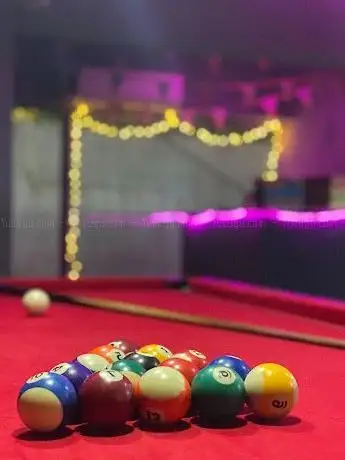 Photo de MASTER lounge (billyards & ping pong)