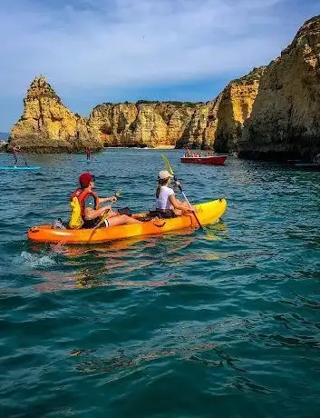 Photo de Paddle & Kayak Fun - Aluguer / Rent / Hire Stand Up Paddle Board & Kayak em Lagos