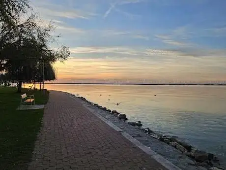 Photo de Vonyarcvashegy Lido Strand
